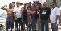 “Tiburón” Velarde, cumple el reto de nadar 22 horas