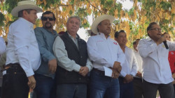 Llama la UARS a productores maiceros a manifestarse en la Ciudad de México