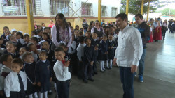 Prioriza Ahome apoyo a escuelas rurales