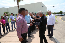 Entregan unidades a Centros Penitenciarios