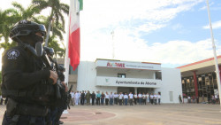 Conmemoran a los Niños Héroes