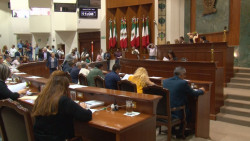 01 de octubre se decide quien preside la Mesa Directiva