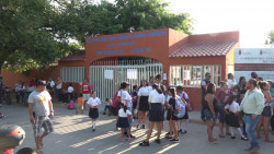 Paran clases por calor extremo en escuela de Mazatlán