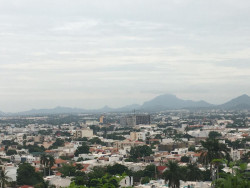 Preparados en Culiacán por posibles lluvias que deje Narda