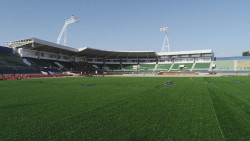 Adelantan inauguración del estadio de Guasave