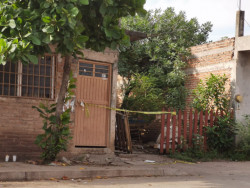 Lo encuentran asesinado a "puñaladas" al interior de su domicilio
