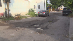 Calles en mal estado en San Benito