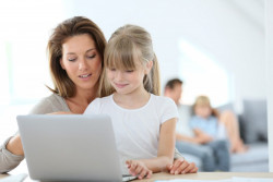 La confianza es buena, el control es mejor: protección de los niños con el teléfono inteligente