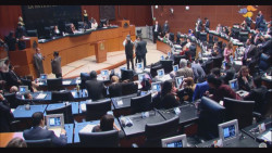 Senado dictaminó "a medias " la iniciativa sobre revocación de mandato