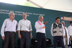 AMLO decidido a fortalacer al sector salud mexiano