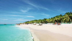 Vuelve a su agenda viajera el Alcalde de Mazatlán