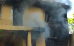 Exhorta cuerpo de bomberos a mantener precaución con altares de muertos