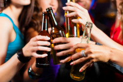 Ha disminuido el consumo de alcohol en los jóvenes