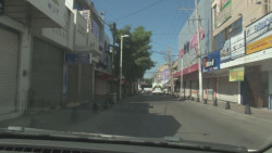 Desolado y con comercios cerrados lució el centro de Culiacán este viernes