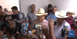 Productores se manifiestan en oficinas de Lamarque Cano