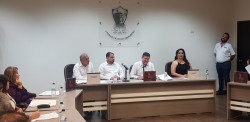 Entrega el alcalde de Ahome el primer informe de labores