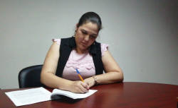 Firma Síndica y funcionarios crédito para Ahome