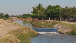 Ocurrencia que campesinos paguen por uso de agua: PRD