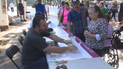 Niegan versión de que se entregue implemento el 65 y más