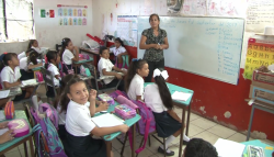 Piden que se reasigne el presupuesto para escuelas de tiempo completo