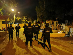 Visitaba a sus muertos y lo asesina su primo