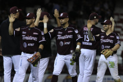 Tomateros se queda con la serie frente a Charros