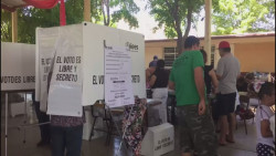 Partidos políticos deben de fortalecerse