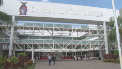 Aprovecha la población  descuentos por el Buen Mes