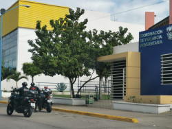 Reportan gente armada en CU