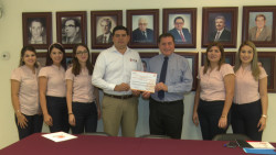 Recibe Patronato Pro-Educación certificación de transparencia