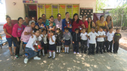 Lleva DIF apoyos a kinder marginados