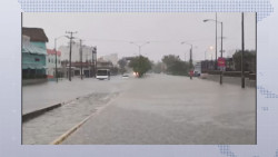 San Ignacio y Mazatlán recibieron las lluvias mas intensas , generando desbordamiento de arroyos e inundaciones