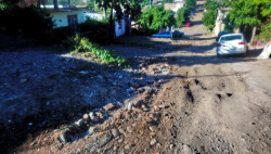 Sin pavimentar calles en la Lázaro Cárdenas