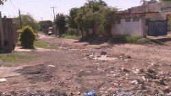 Intransitable la Avenida del Yacimiento colonia Renato Vega Alvarado
