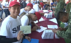 Entregan cartillas liberadas a jóvenes conscriptos de la “Clase 2000” del SMN