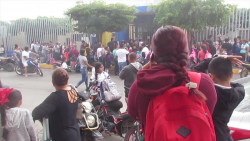 Toman escuela de Villa Unión, piden destitución de directora