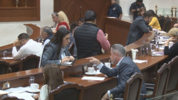 Ostentoso y una burla, el aguinaldo que perciben los diputados en Sinaloa