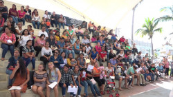 Entregan el último pago de las becas Proase