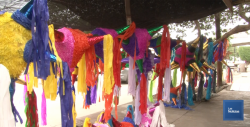 Se cuadruplica la venta de piñatas por las posadas