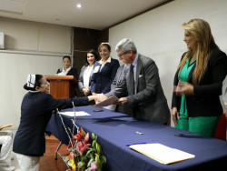 Reconoce Efrén Encinas labor de las enfermeras