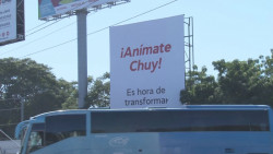 Una estrategia burda mantas políticas