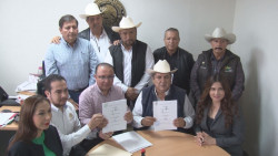 Presentan Diputado del PRI , iniciativa para sancionar a los acopiadores que cometan abusos contra productores de granos
