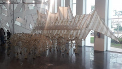 Llega a Mazatlán la exhibición de las criaturas mecánicas de Theo Jansen