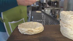 Incrementan 1.00 al kilogramo de tortillas