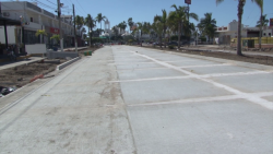 Colocan concreto hidráulico en Av. Rafael Buelna