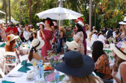 Invita Rosy Fuentes al Desayuno del Sombrero