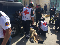 Se accidenta motociclista en avenida Juan Pablo II