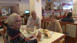 Restauranteros ven con agrado festejos amorosos