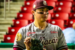 Reporta Alexis Wilson a campo de entrenamientos en Estados Unidos