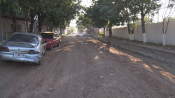 Atiende Ayuntamiento de Culiacán denuncia de calle en mal estado